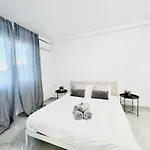 Apartamento Sunshine Suits - Brand New *