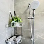 Sunshine Suits - Brand New Apartamento *
