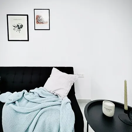 Sunshine Suits - Brand New 음시다