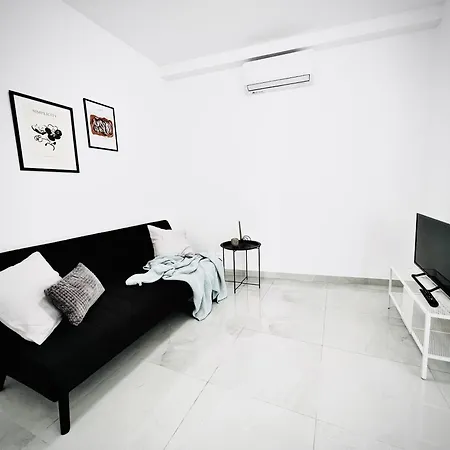 Apartment Sunshine Suits - Brand New Msida