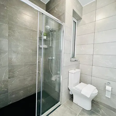 Sunshine Suits - Brand New Apartamento Msida