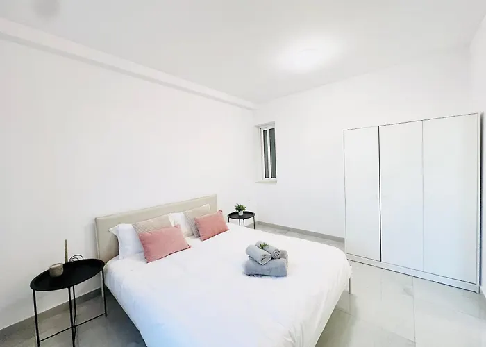 Apartament Sunshine Suits - Brand New