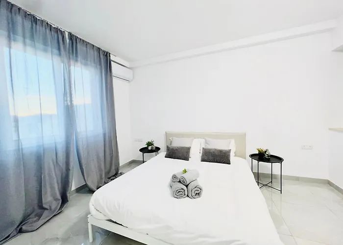 Apartment Sunshine Suits - Brand New *