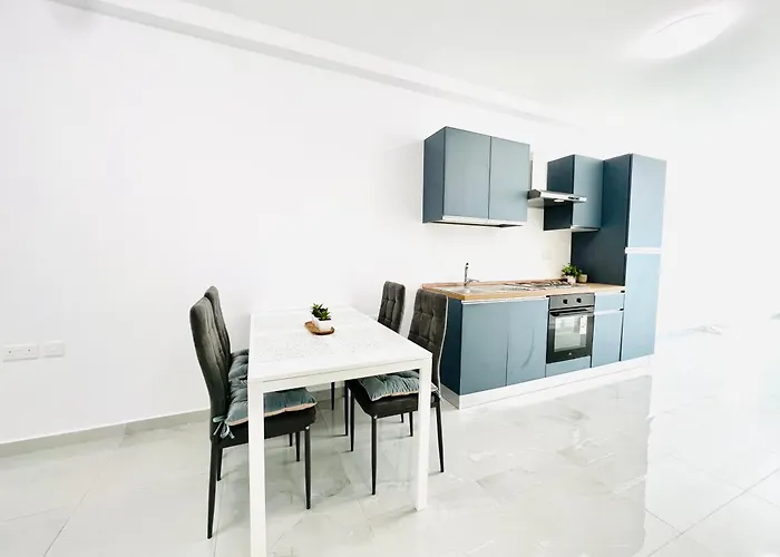 Sunshine Suits - Brand New Apartament Msida